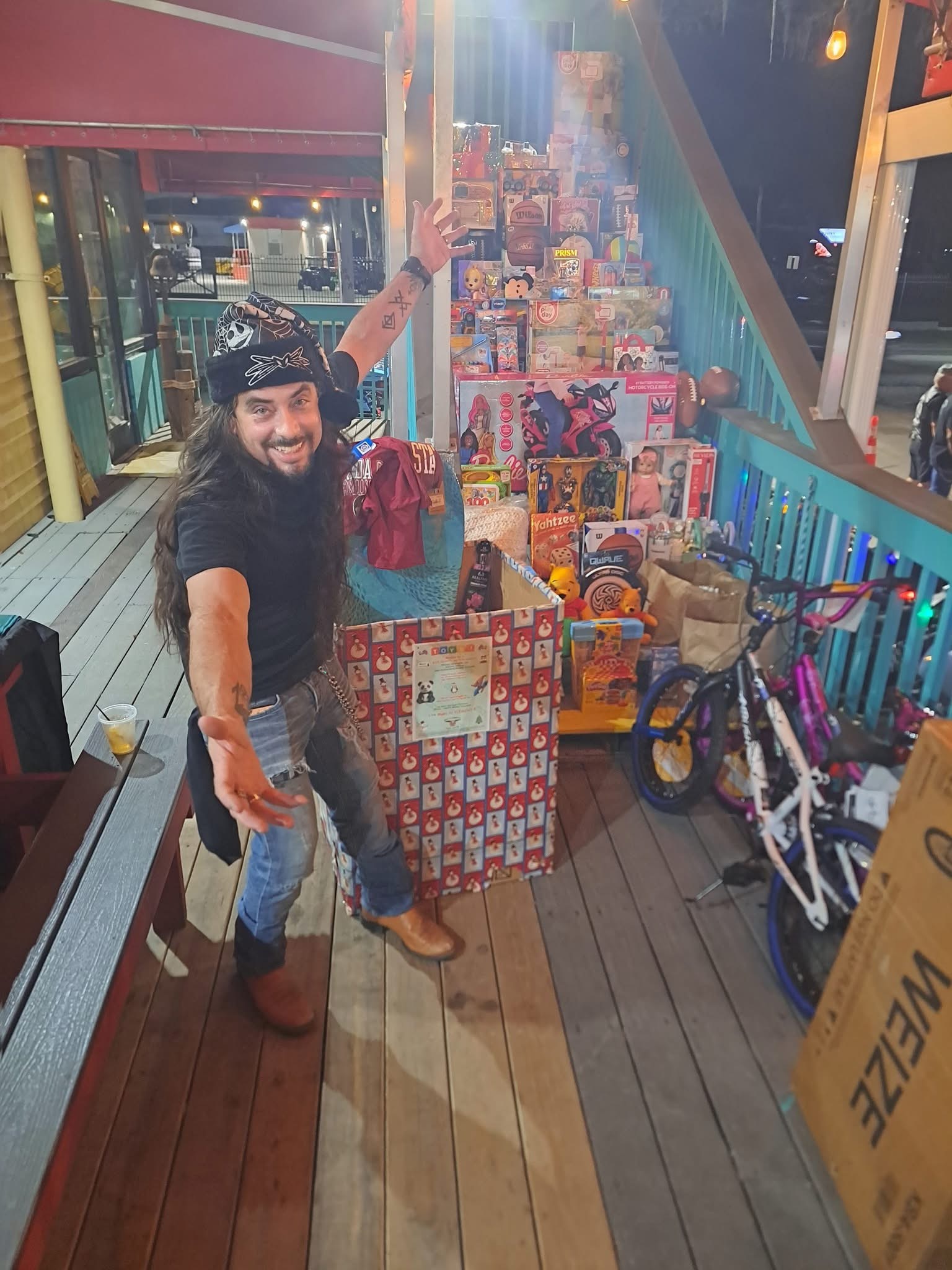 Malibar Mo's Toys for tots